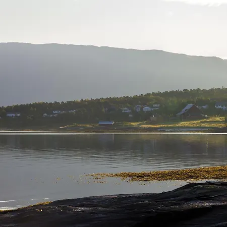 Апарт-отель Vacation: Sea Fishing And Northern Lights Vikran