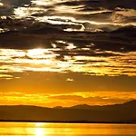 Lejlighedshotel Vacation: Sea Fishing And Northern Lights 3*