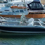 Lejlighedshotel Vacation: Sea Fishing And Northern Lights Vikran